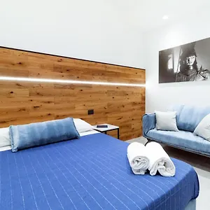 Portum Hotel
