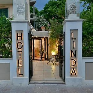 & Linda Hotel